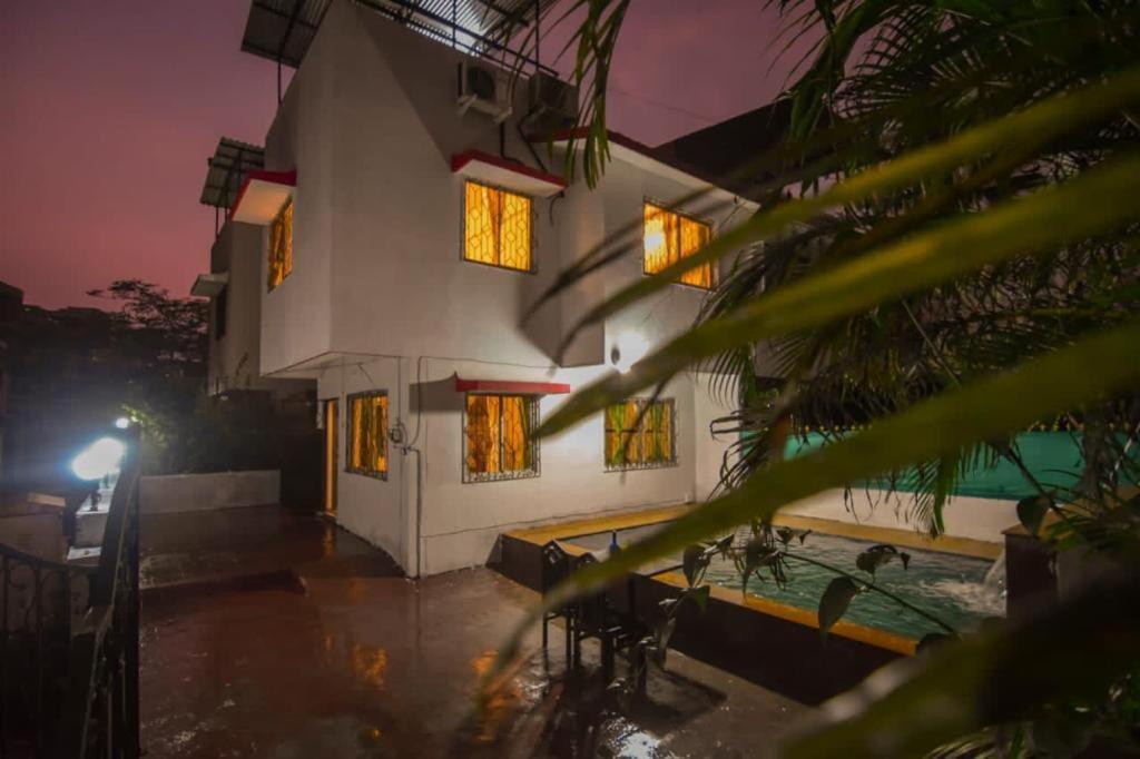 Ll Empyrean Stay Ll 2Bhk Ll Valentina Villa Ll Lonavala Exterior photo